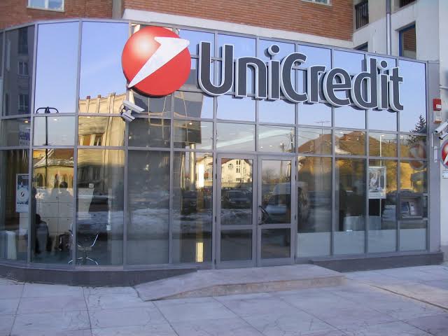 UniCredit