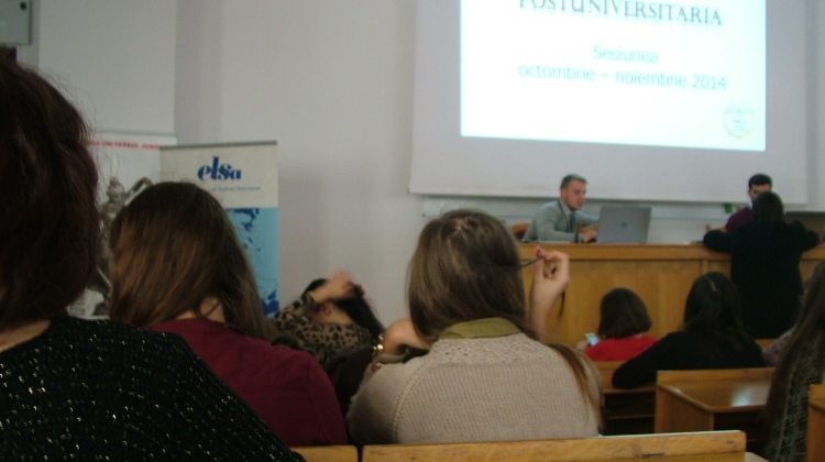 Potuniversitaria, practica celor de la Drept