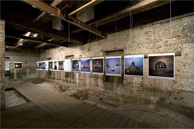 Studenții de la TUIAȘI pot participa la expoziții foto