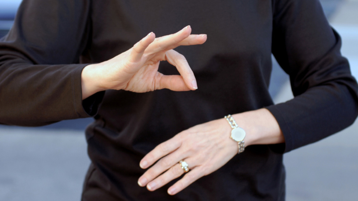 Studenții de la UMF vor învăța limbajul semnelor
