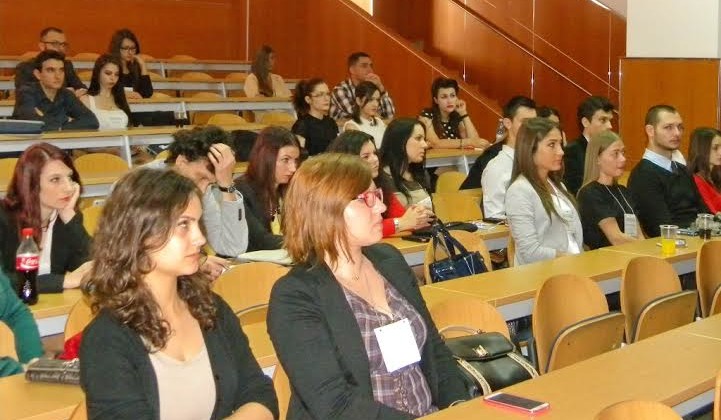 Conferință Universitatea Tehnică